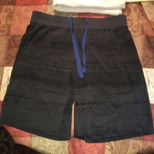 Lululemon Shorts XL